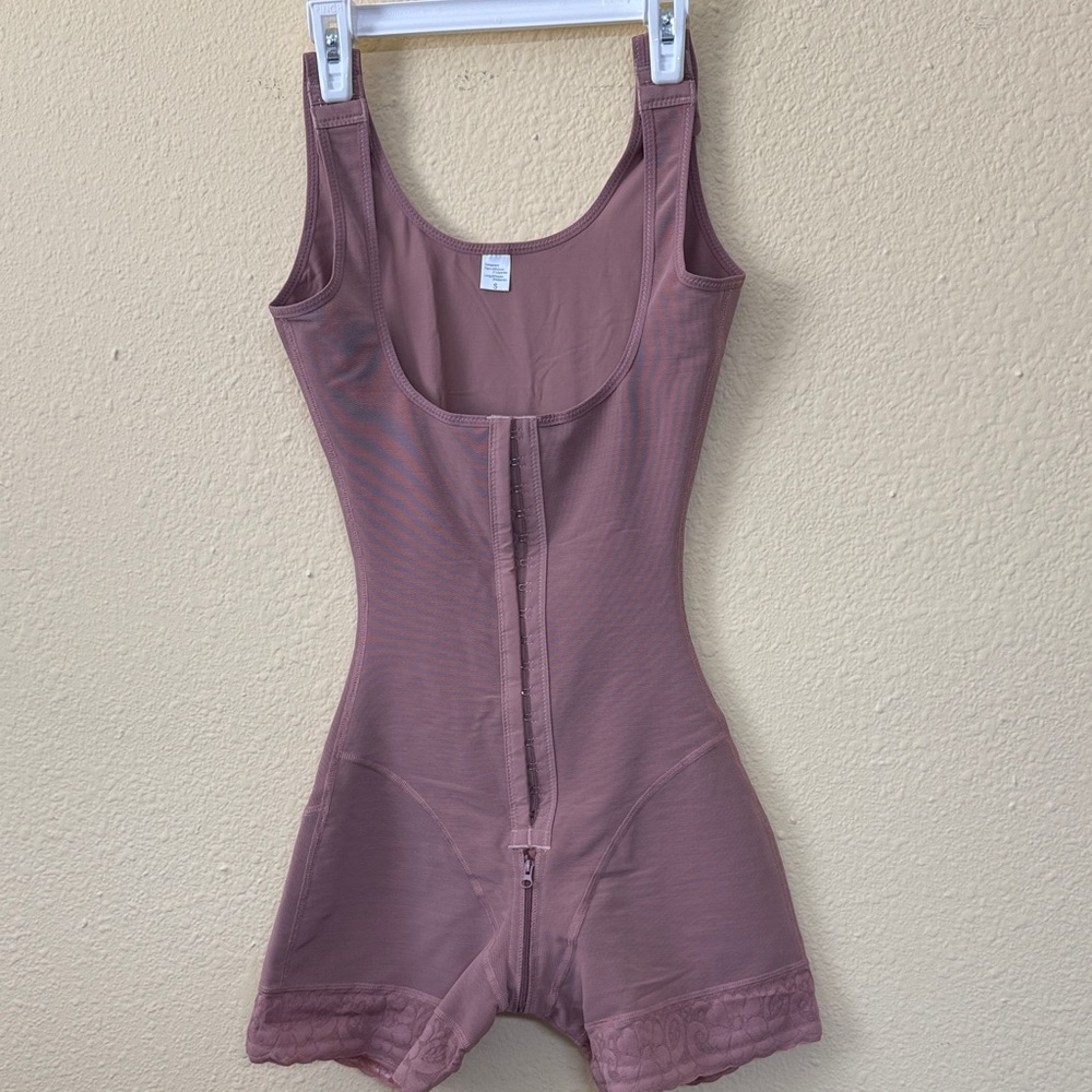 Seamless Mauve Shapewear Bodysuit